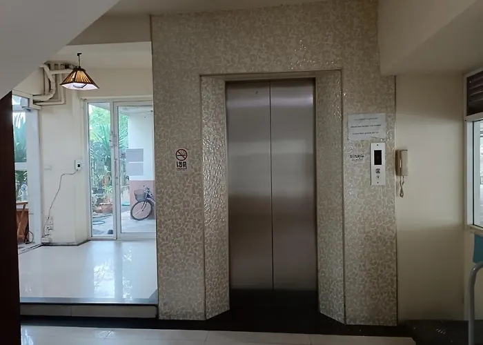 Hotel Grandview Condominia